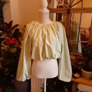 ENGLISH FACTORY Cotton Cropped LS Gypsy Blouse Size Medium Pistachio